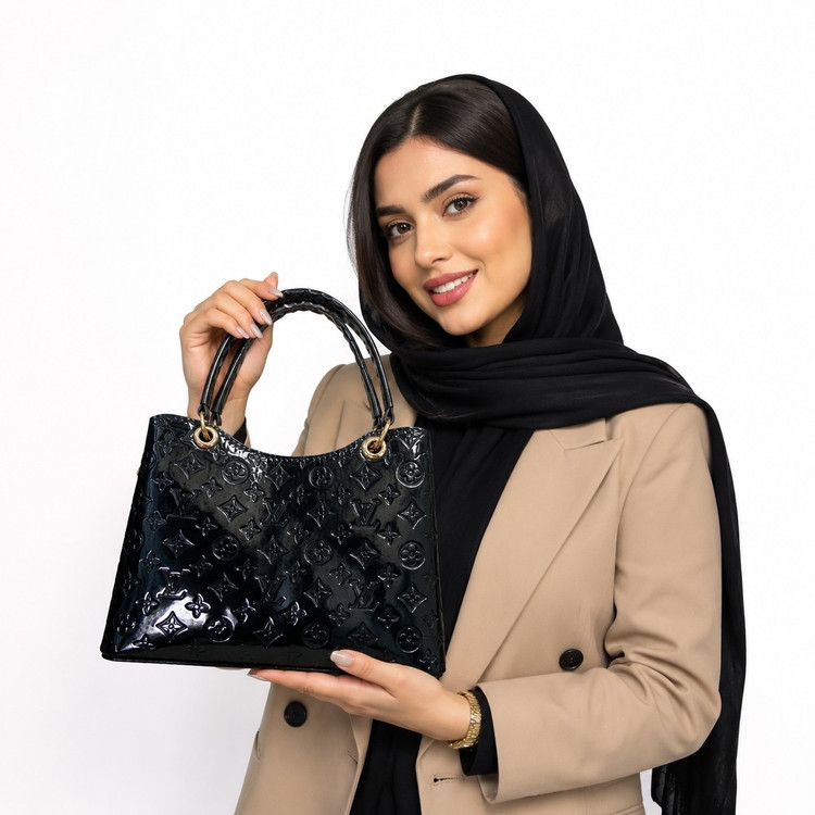 کیف مجلسی زنانه ورنی طرح LV